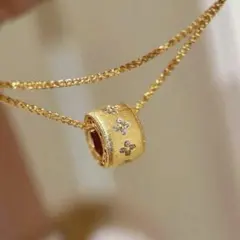 四つ葉　18k ゴールドメッキ　ネックレス　キュービックジルコニア　ゴールドのサムネイル