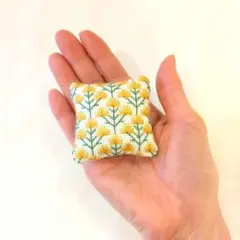 ピンクッション　ミモザ