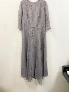 Aimer anche レース素材のグレーパーティードレス
