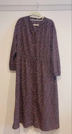 UNIQLOプリントVネックロングシャツワンピース（長袖）