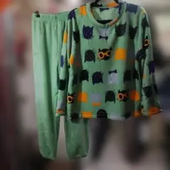 新品更にOFF❤猫柄フリースルームウェアセット9170