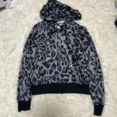 ヒョウ柄 パーカー
