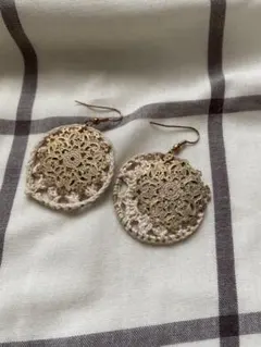 エスニック ピアス(両耳用)