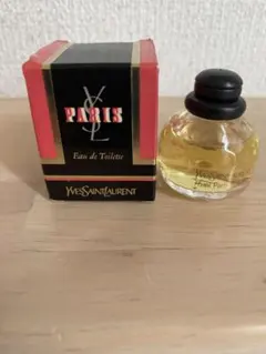 イヴサンローラン　PARIS　パリ　オードトワレ　7.5mlのサムネイル