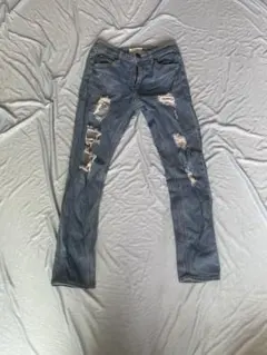 CECIL Mcbee ダメージ加工 ライトブルーデニムパンツ Mサイズ