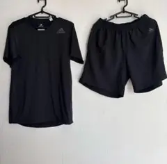 adidas トレーニングウェア　上下　黒　サイズM