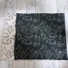 maffon ＊ ジャガードニット生地 カットクロス ダイナソー柄