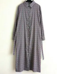 A.P.C. アーペーセー　リバティプリントワンピースのサムネイル