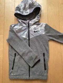 美品　ナイキ　フリース