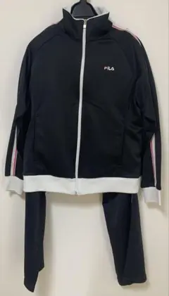 美品　FILA ブラック ジャージ上下セット　ライン入り　Lサイズ