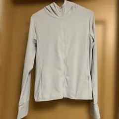 エアリズムUVカットメッシュパーカ（長袖）ライトグレー