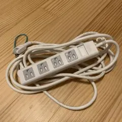 サンワサプライ シャッタータップ 3P・4個口 5m TAP-SH3450MGのサムネイル