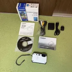 OLYMPUS Tough TG-870 防水 動作品 シリコンカバー ケーブル - メルカリ
