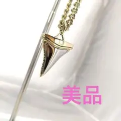 正規未使用 Givenchy ジバンシィ シャークトゥース ナロータイ GIVENCHY - ジバンシィ GIVENCHY シャークトゥース ネックレス
