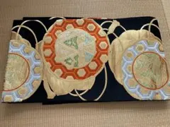 伝統的な和装用帯 多色刺繍