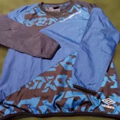 327）umbro ピステ ウィンドブレーカー 青/黒
