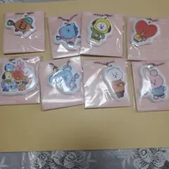 BT21 チャーム 8個セット