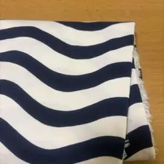 ニット生地　マリメッコ　リリナ　tシャツ生地