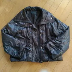 黒 ショート丈 ダウンジャケット風