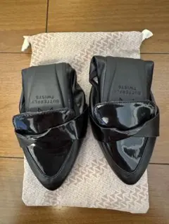 <新品・未使用>バタフライツイスト　折りたたみパンプス(38)