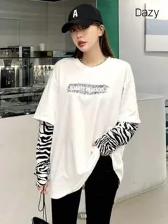 SHEIN Dazy Tシャツ