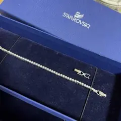 未使用 スワロフスキー テニスブレスレット ラインストーン シルバー 