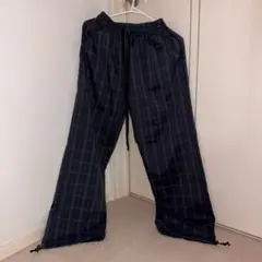 ネイビー チェック柄 カジュアルパンツ