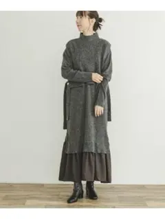 グレー ニットロングワンピース Vネック