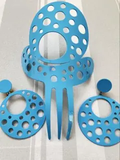 【フラメンコ衣装】青のペイネタとイヤリングセット　近代デザイン　ブルーイヤリング