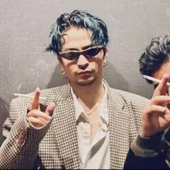 常田大希 サングラス ゴールド ブラック King Gnuのサムネイル