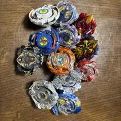 ベイブレードセット 12個とパーツ3個