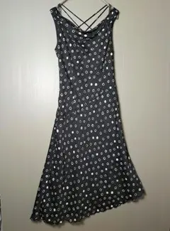 KLEIND'OEILノースリーブ ワンピース 黒と白のドット柄　アシメントリー