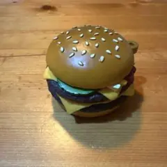 ⑧ マクドナルド チェンジャブル ビックマック 緑・赤紫・黄色