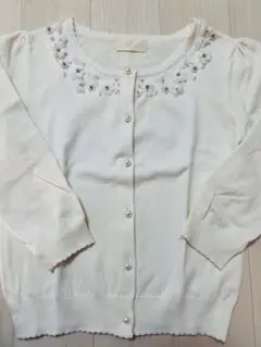 LOSTHITO 花飾り付きホワイトカーディガン