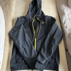NIKE THERMA-FIT ジップアップパーカー M