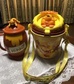 ディズニーランド　プーさんポップコーン入れ&ジュース入れ