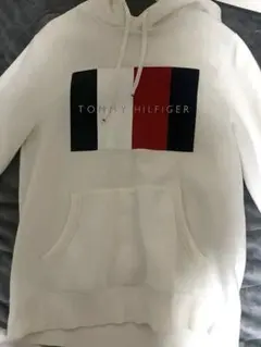 TOMMY HILFIGER パーカー