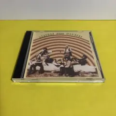 AFRICAN MUSIC MACHINE black water gold