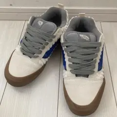 VANS KNU SKOOL JUMBO CORD 27.5