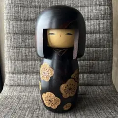 木製 卯三郎こけし 女の子 花模様