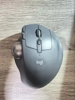 トラックボール