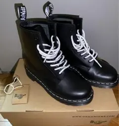 Dr.Martens ドクターマーチン1460WHITE STITCH 8ホール