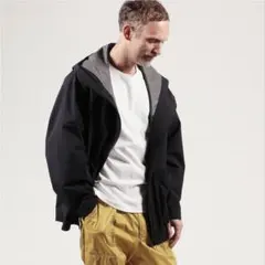 【別注】DESCENTE×TOMORROWLAND ゴアテックスブルゾンのサムネイル