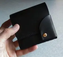 栃木レザーヌメ革★コンパクト・ミラクル財布　ブラック★軽くてたくさん入ります！