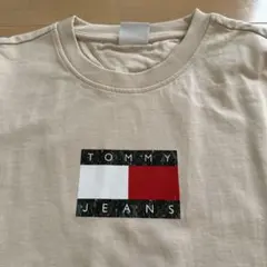 TOMMY JEANS ベージュ Tシャツ