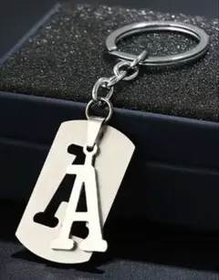 シルバーカラー アルファベットA字型 キーホルダー　キーリング　チャーム　型抜き