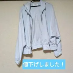 水色マウンテンパーカーのサムネイル