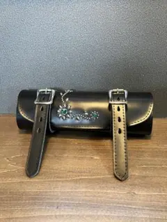 SCULPTOR Cross Strap Wallet black - メルカリ