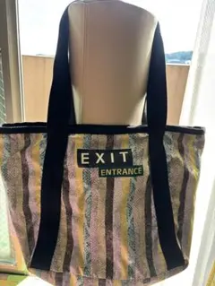 EXIT × LeSportsac コラボバッグ ストライプ柄