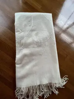 ミラショーンのストールのサムネイル